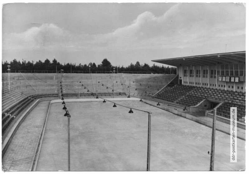 Wilhelm-Pieck-Eisstadion - 1961