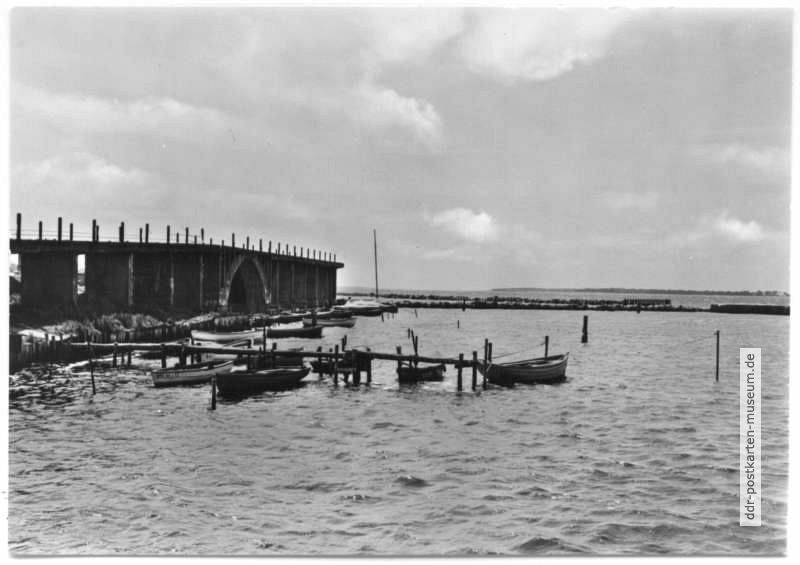 Kreidebrücke mit Bootshafen - 1974