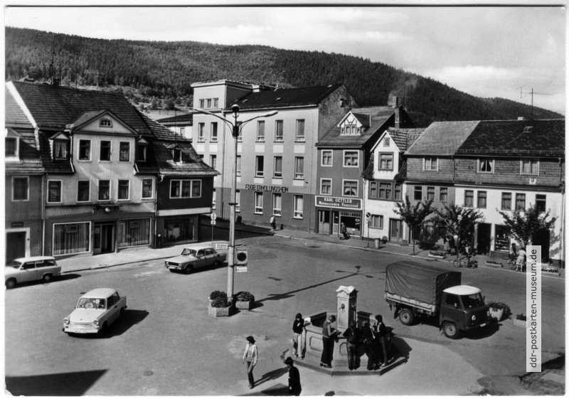 Blick vom Rathaus auf den Markt - 1985