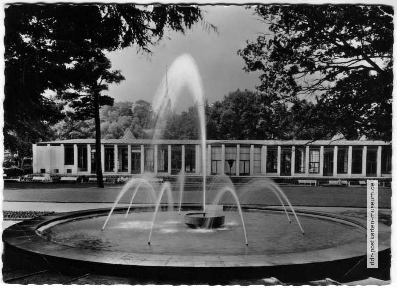 Springbrunnen an der Wandelhalle - 1963