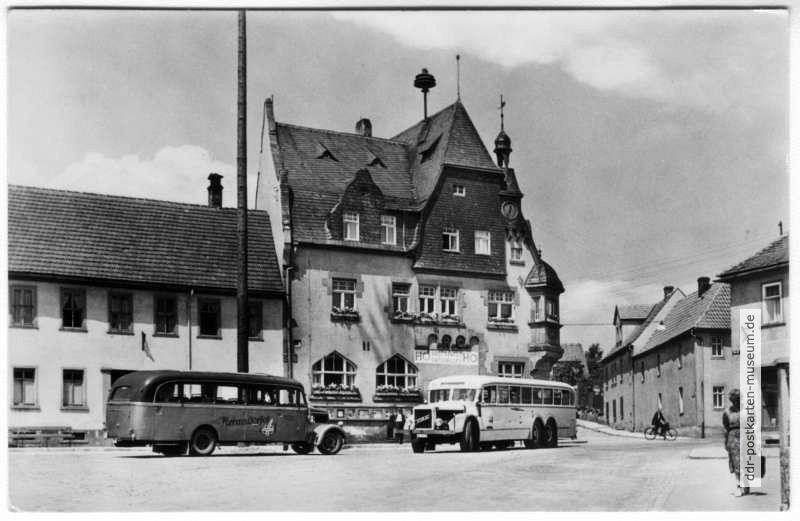 Markt mit HO-Gaststätte "Ratskeller" - 1962