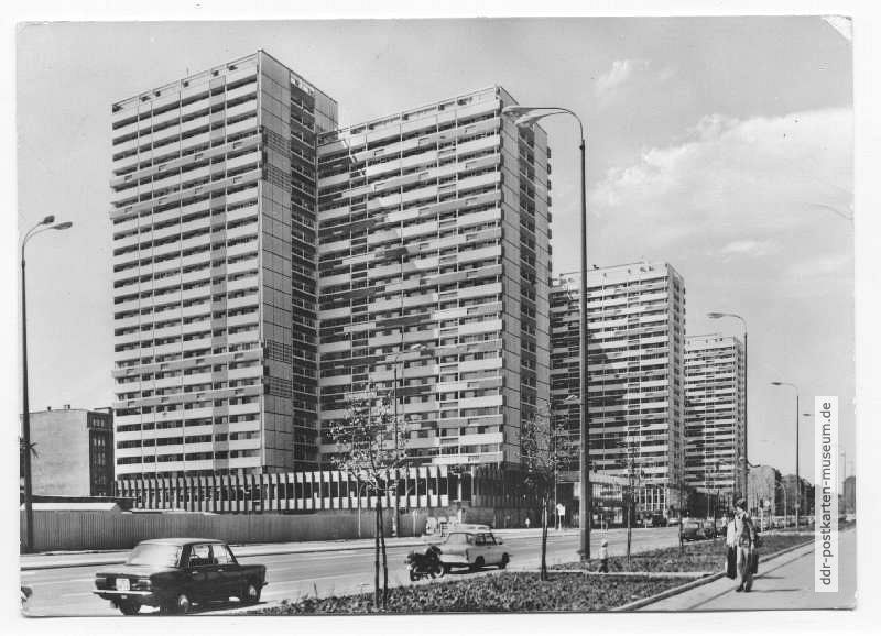 Hochhäuser an der Leipziger Straße - 1978