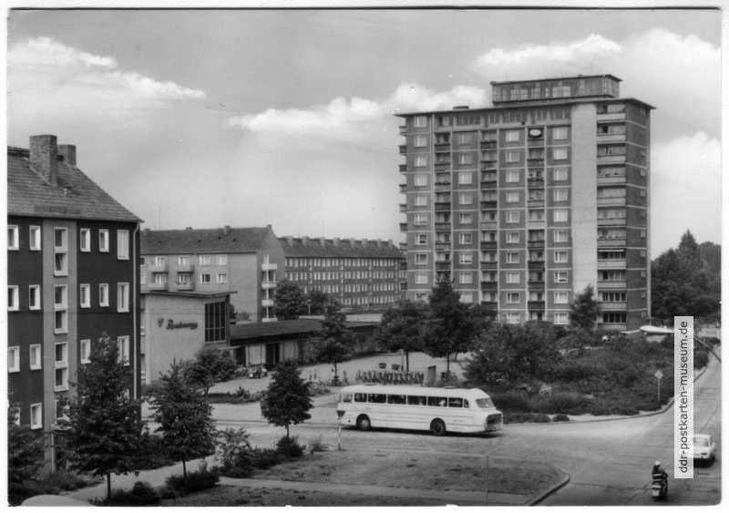 Wohnhochhaus an der Brielower Straße - 1984
