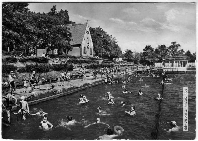 Schwimmbad - 1964