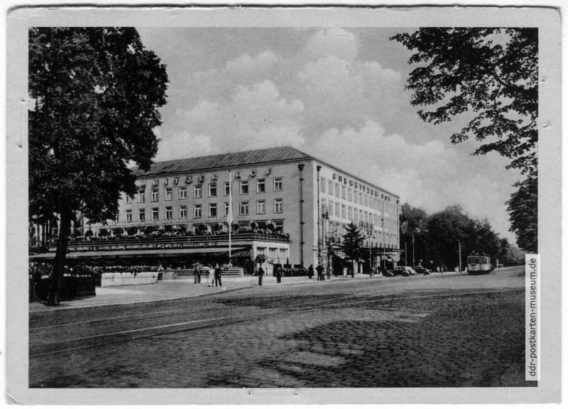 Hotel "Chemnitzer Hof" (200 Betten, 8 Restaurants, Sommerterrasse) - 1949