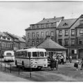 Platz der Jugend, Bushaltestelle und Hotel "Roter Hirsch" - 1966