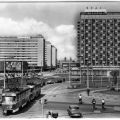 Interhotel "Newa", Prager Straße mit Straßenbahn Linie 11 - 1972