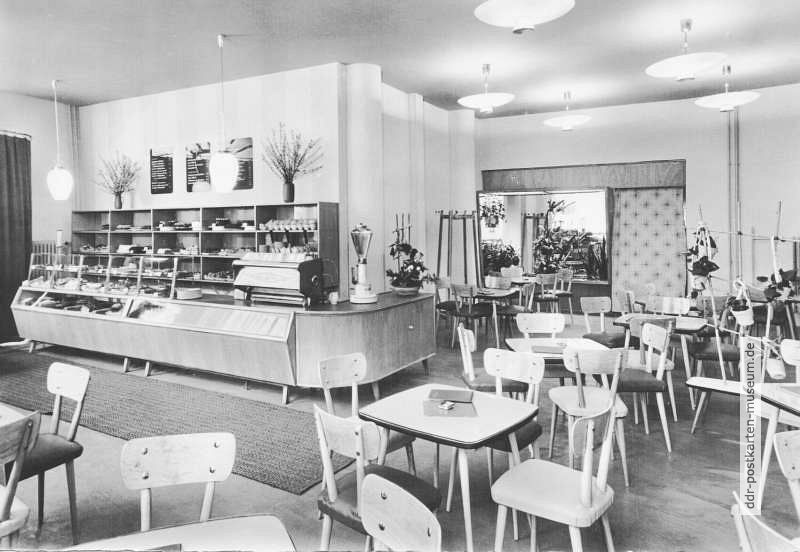 Magdeburg, HO-Selbstbedienungs-Tagescafe "Liliput" - 1961