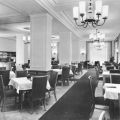 HO-Gaststätte "Budapest" in der Stalinallee, Restaurant - 1954