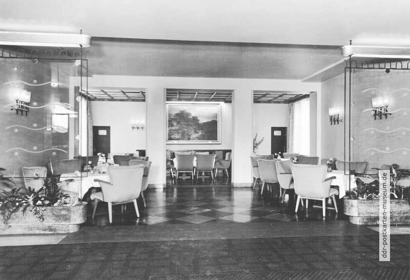 Dresden, Cafe im Hotel "Astoria" (Gästehaus der Stadt Dresden) - 1960