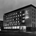 Eisenhüttenstadt, HO-Hotel "Lunik" bei Nacht - 1965 / 1978