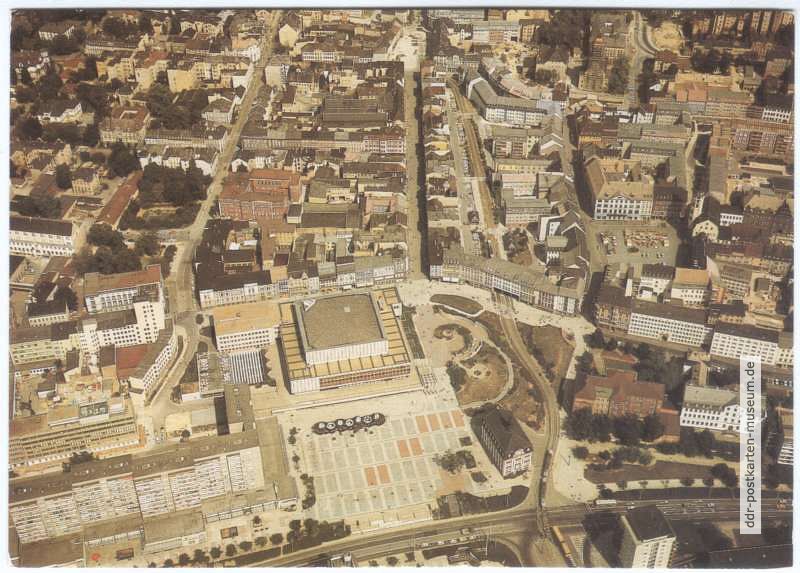 Blick auf das Stadtzentrum mit Haus der Kultur - 1989 