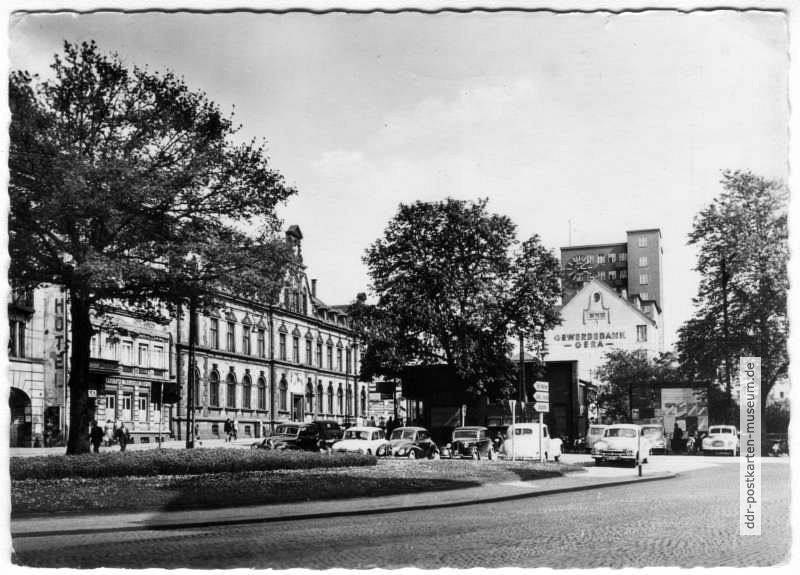 Post und Hochhaus am Puschkinplatz -1961