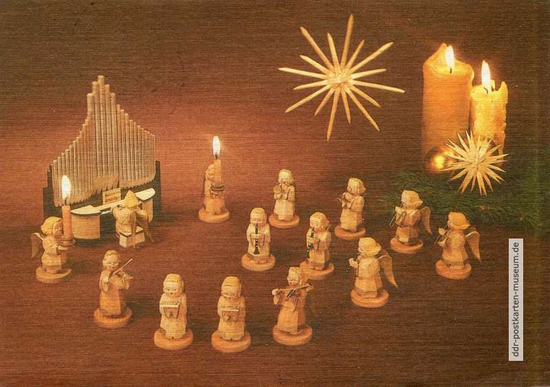 Krippenfiguren zum Weihnachtsfest - 1975