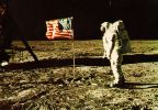 BRD-Ansichtskarte mit Neil Armstrong, erster Astronaut auf dem Mond - 1970