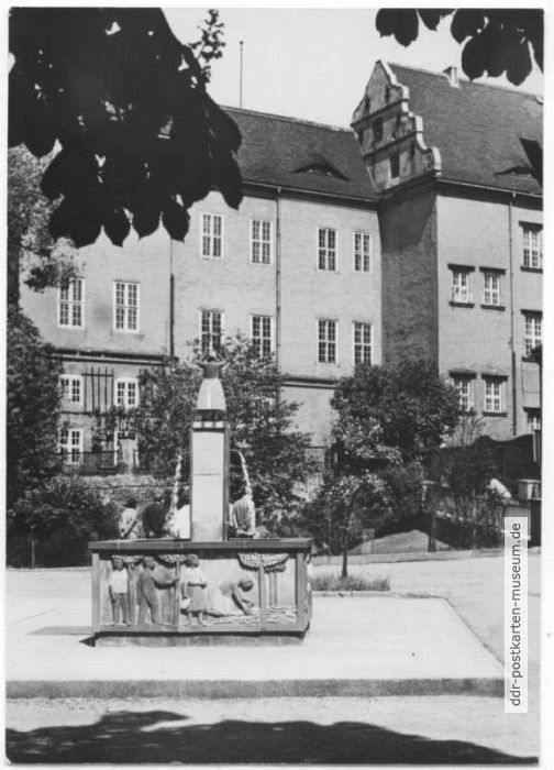 Schloß mit Osterbrunnen, Tiergarten - 1967