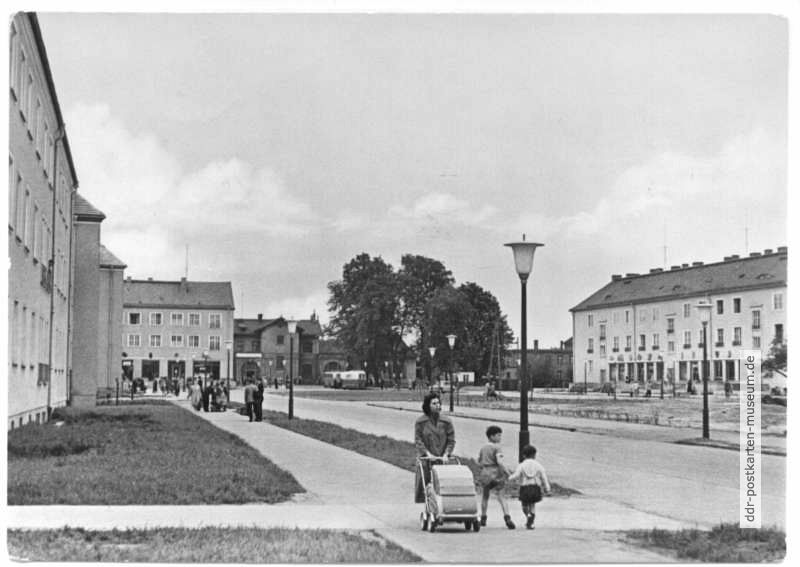 Am Bahnhofsvorplatz - 1959