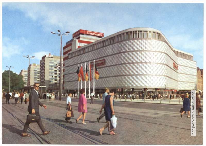 Konsument-Warenhaus - 1969