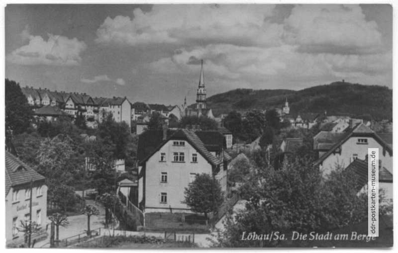 Die Stadt am Berge, Blick zum Löbauer Berg - 1956