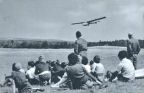 Segelflugzeug "Libelle" klar zur Landung - 1959