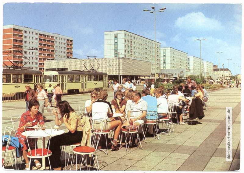 Karl-Marx-Straße, Boulevardcafe -1981