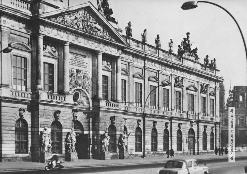 Museum für Deutsche Geschichte, Haupteingang Unter den Linden - 1965