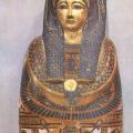 Antikensammlung im Ägyptisches Museum, Oberteil einer Mumienhülle aus Kartonage - 1976