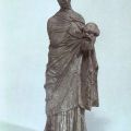 Antikensammlung - Mädchenstatuette mit Maske (Tanagräisch, 3.Jahrhundert v.u.Z.) - 1986