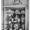 Feudalmuseum Schloß Wernigerode, Vitrine mit China-Porzellan 18.Jahrhundert - 1951