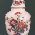 Porzellansammlung, Deckelvase nach ostasiatischem Vorbild mit Indischmalerei 18.Jahrhundert - 1971