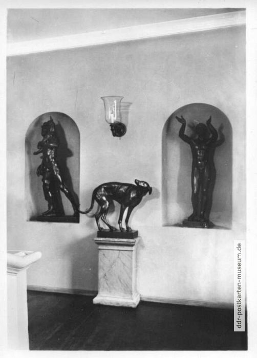 Goethehaus, Gipsabdrücke antiker Kunstwerke im Treppenhaus - 1956