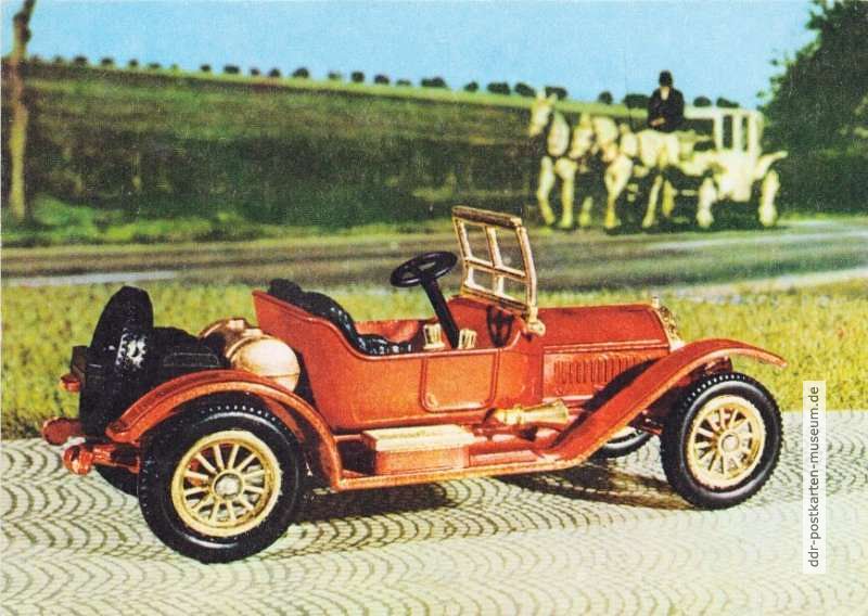 STUTZ_4_E_Roadster_1914.JPG