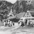 Bushaltestelle an der Kirche am Berg, HOG "Völkerfreundschaft" - 1965