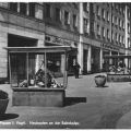 Neubau mit Geschäften an der Bahnhofstraße - 1959