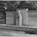 Friedrich-Engels-Denkmal im VEB Chemiefaserwerk Premnitz - 1976