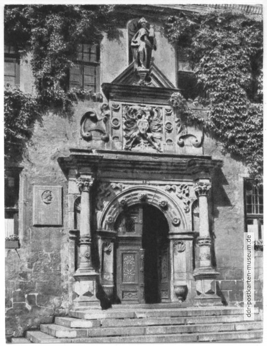 Portal vom Rathaus - 1973
