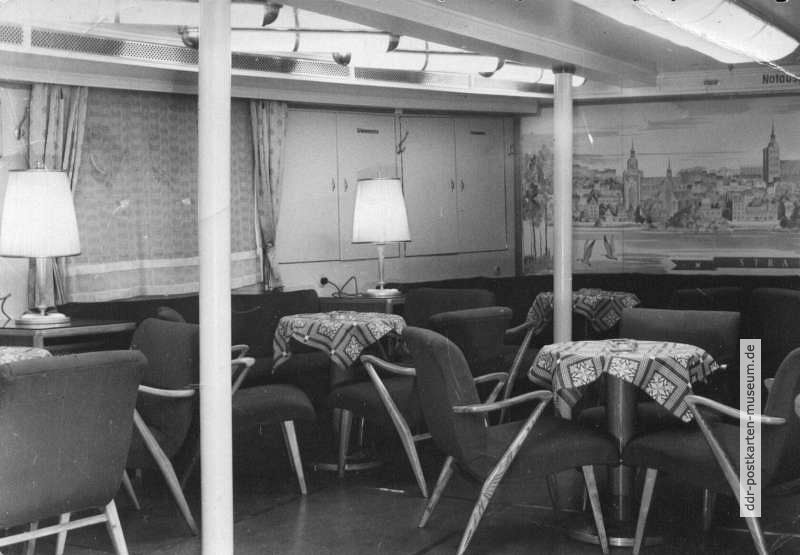 Motorschiff "Seebad Ahlbeck", Salon und Tanzdiele - 1958