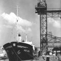 Frachtschiff "Insel Riems" aus Rostock im Hafen von Wismar - 1969