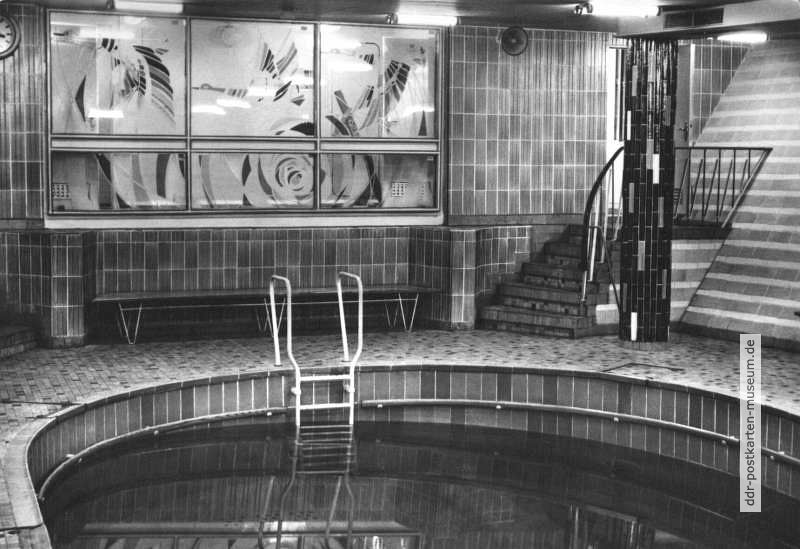 Hallenschwimmbad im FDGB-Urlauberschiff "Fritz Heckert" - 1962