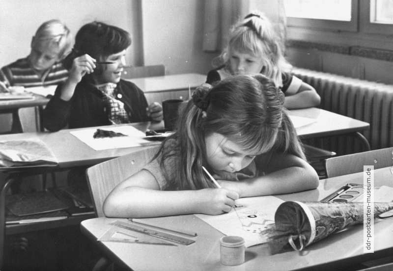Schule1977-08.jpg