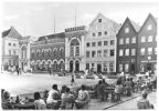 Markt mit Cafe, Eis-Milch-Bar, Schwerin-Information - 1981
