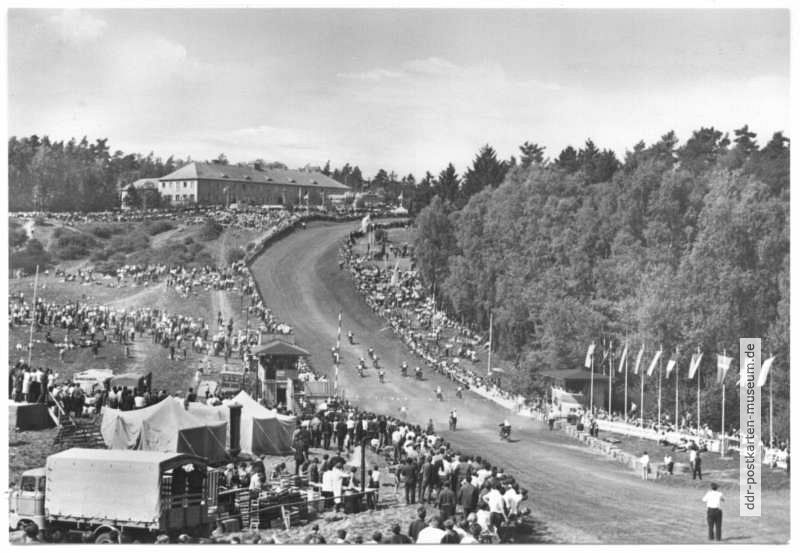 Teterower Bergringrennen, Start und Ziel - 1968