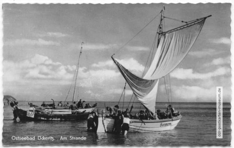 Ostseebad Ückeritz, Ausflugsboote am Strand - 1955